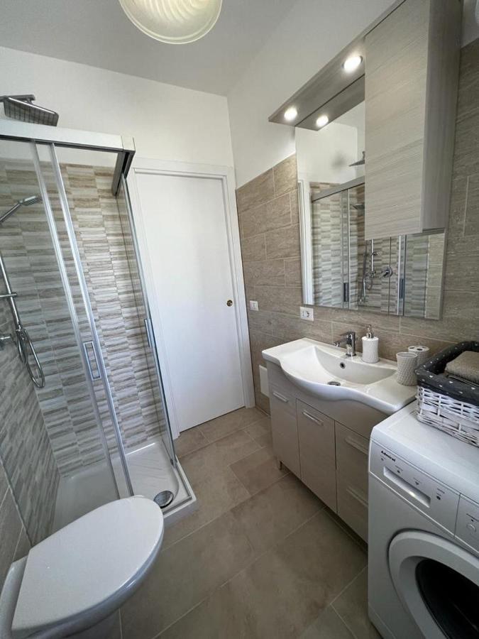 Private Apartment With Garden كانّيجوني المظهر الخارجي الصورة