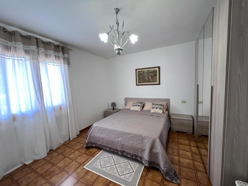 Private Apartment With Garden كانّيجوني المظهر الخارجي الصورة