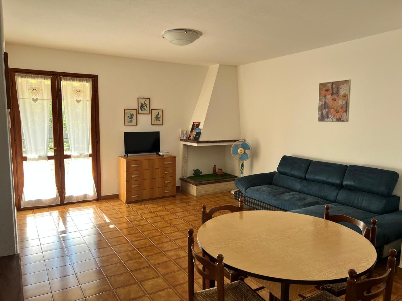 Private Apartment With Garden كانّيجوني المظهر الخارجي الصورة