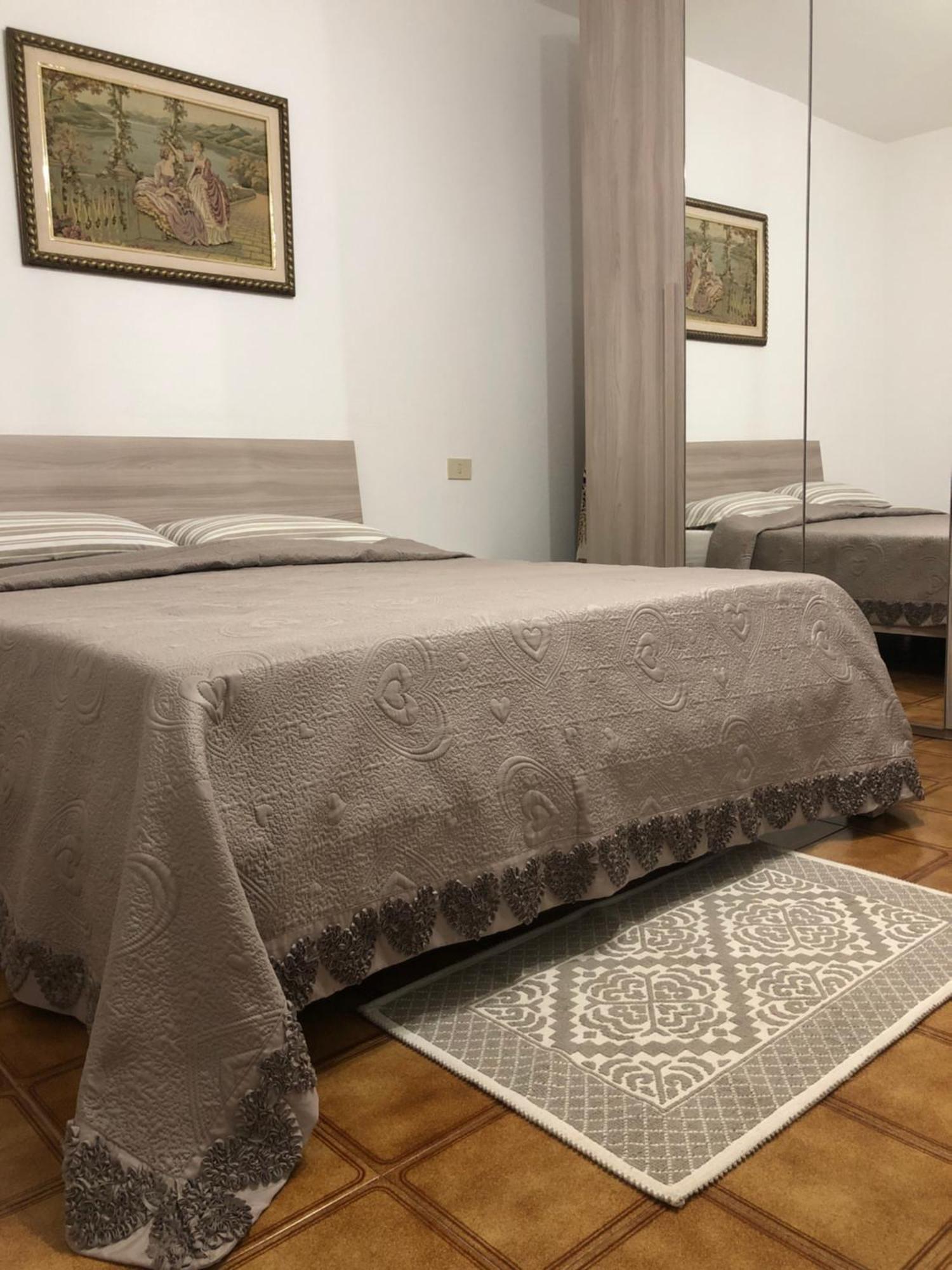 Private Apartment With Garden كانّيجوني المظهر الخارجي الصورة